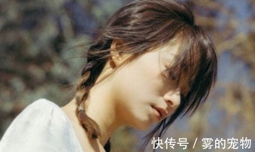 情思$一曲别词无限恨,满腹情思泪几行;十赋清秋词,填阕新词写旧伤