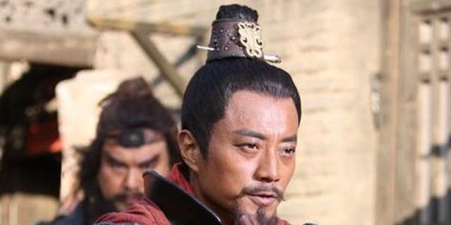 水浒英雄@他第一次上战场就战死,成为梁山最没用的人,到底怪自己还是宋江