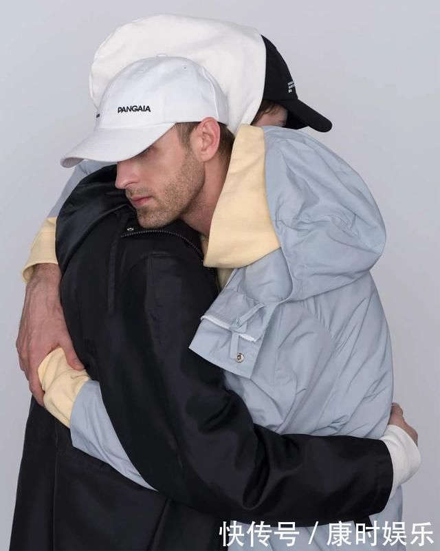 球鞋|球鞋当花瓶,鲜花填充羽绒服时尚界的环保也太香了