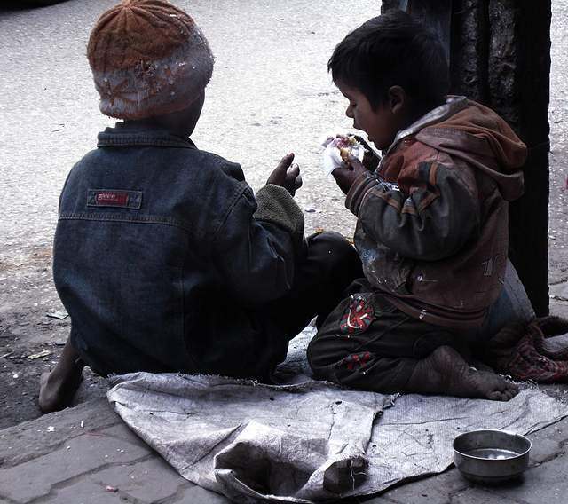 乞丐#丐帮有五门,其中两门真伪不可考,剩下的三门都是人们编造出来的