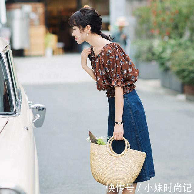 短袖 女人过了30岁,穿衣不要太随意,紧致版上衣让你更有女人味