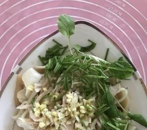 吃腻了家常菜 这道美食绝对让你眼前一亮!