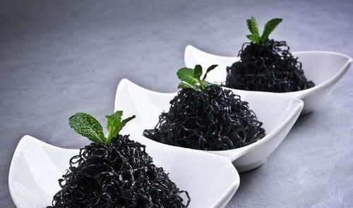 肠胃|人到中年想长寿，常吃3种食物，调理肠胃，延缓衰老，有益健康