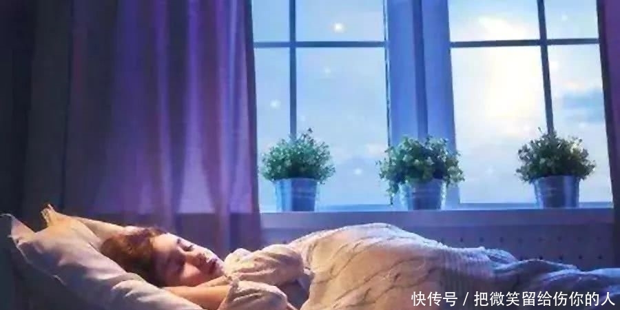 睡眠|褪黑素不能治失眠,灌酒助眠不可取,睡不着试试这9招