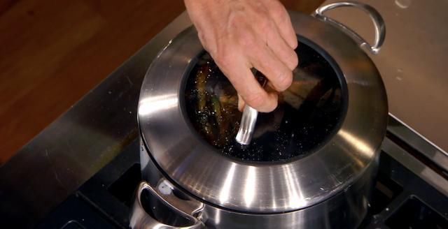 米其林|米其林大厨戈登拉姆齐，完美无痛拆龙虾肉，只需7步骤轻松上手