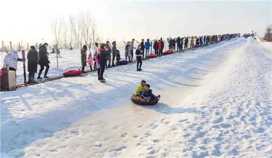 汤泉|齐惠游冬季权益：整月免门票泡沐锶汤泉，还有免票滑雪等你畅玩！