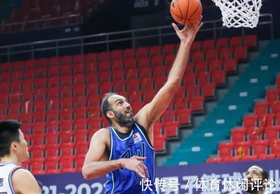 哈德森|高诗岩16+8+12准三双,山东男篮94-83力克四川男篮完成复仇