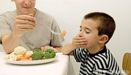 可怜天下父母心|脾胃虚弱,小儿积食自然不可避免,做好3件事自然能有所缓解