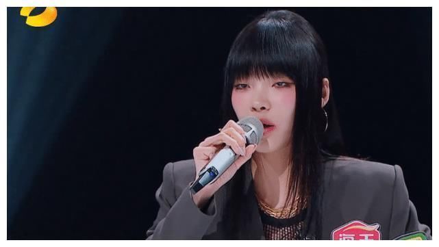 陈粒|43岁过气女歌手唱《三十而已》,王源没听懂,他是有实力的导师
