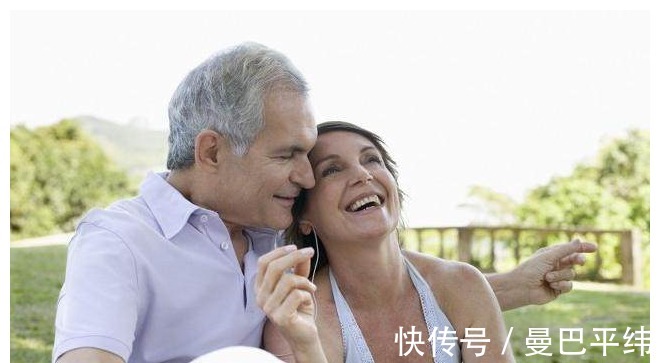 抗生素|经常接吻的人，这4个“变化”会悄悄找上你，能有一个也是好的！