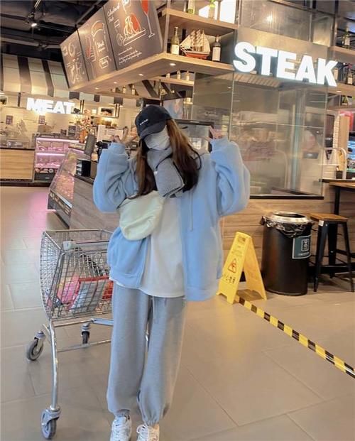 时尚圈这些流行单品，不说高级，但搭对了真的很精致