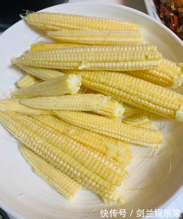 美味佳肴|有湿气多吃这菜,隔天排宿便,湿气不来找,大肚腩不鼓,细腰瘦腿