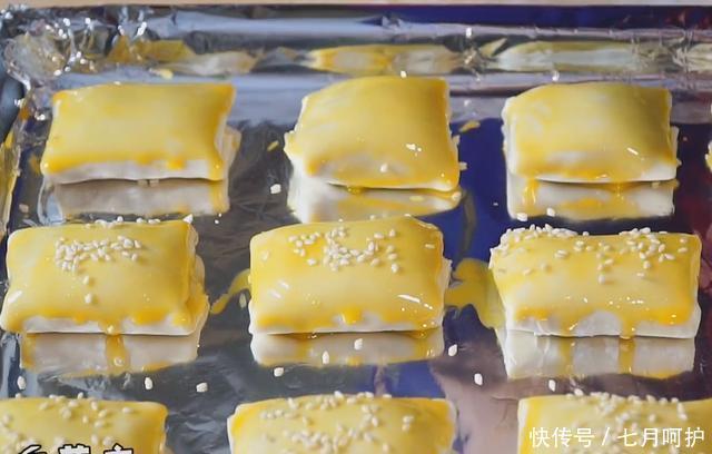 懒人版黄金酥包,做法简单、味道不简单,好吃好看没商量