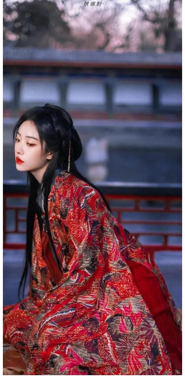喻言 性感 古装 壁纸