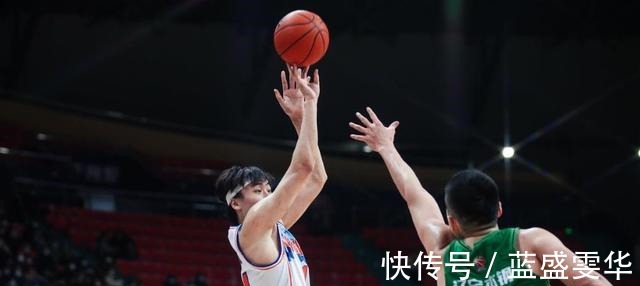 三巨头|谢谢阿的江、谢谢“三巨头”!新疆男篮狂胜领头羊辽宁男篮!