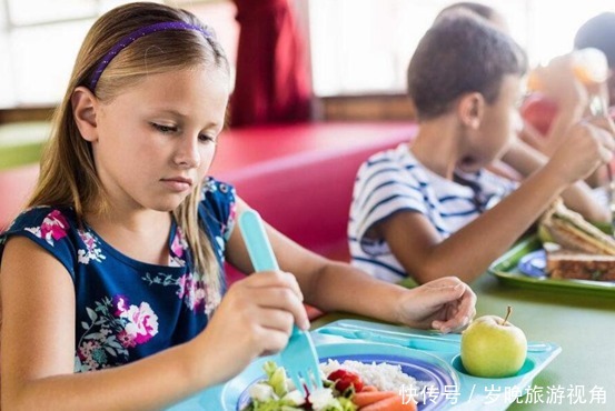 千万别|不要让食物从中作祟,偷掉孩子的免疫力,一岁前这个千万别吃