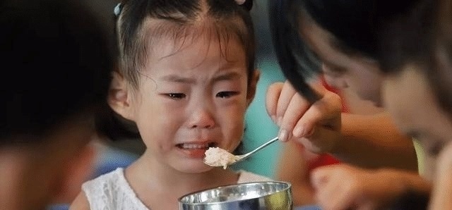 孙女|12岁女孩骨骺线闭合,身高停在1米5!医生:都怪奶奶“这碗汤”