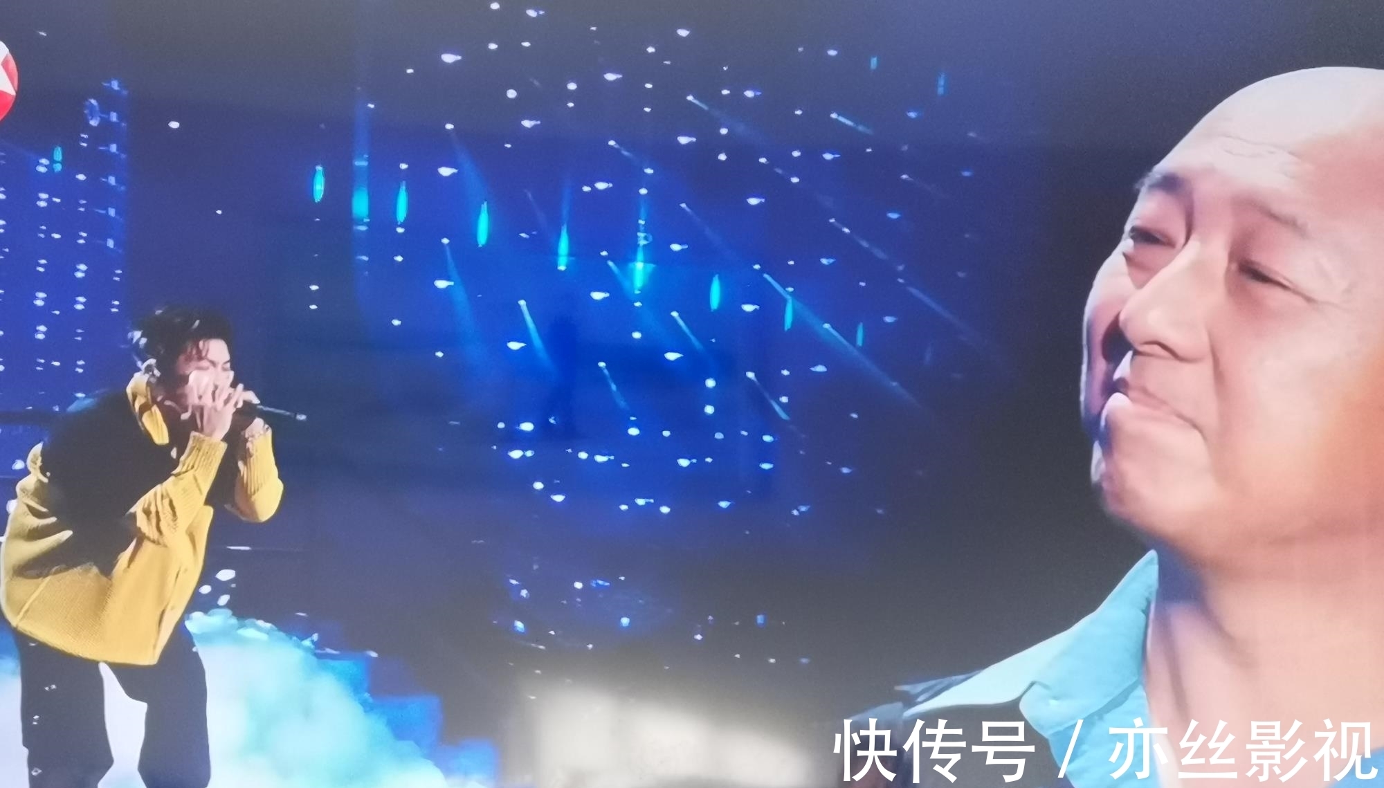 《追光吧!》第一次公演結(jié)束,周曉鷗組贏在同情分上?