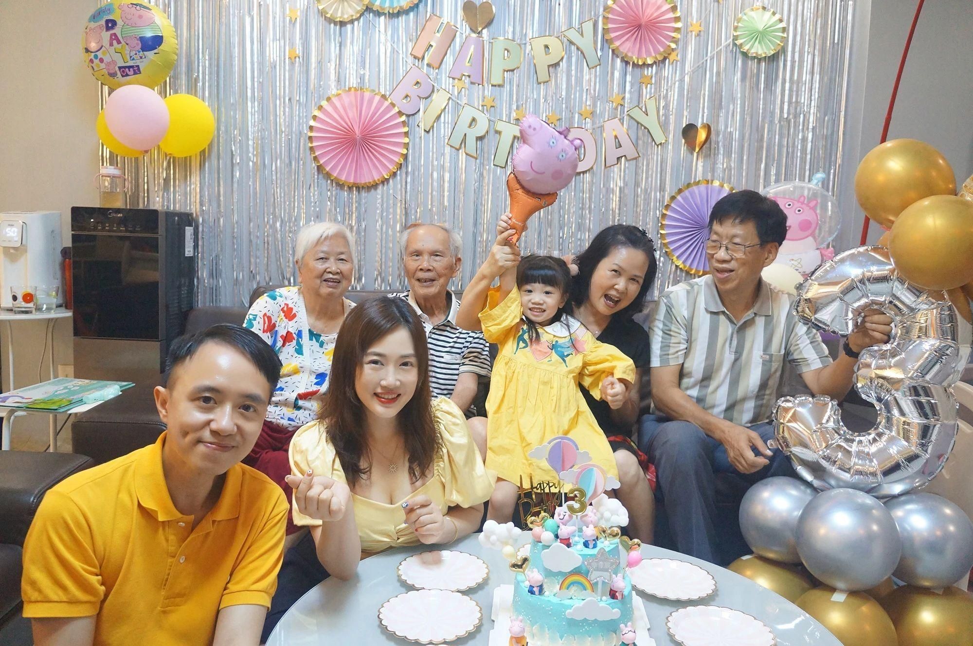  “老广”叹享慢生活：制造小惊喜，收获大满足|广州过年，别样年味 | a43