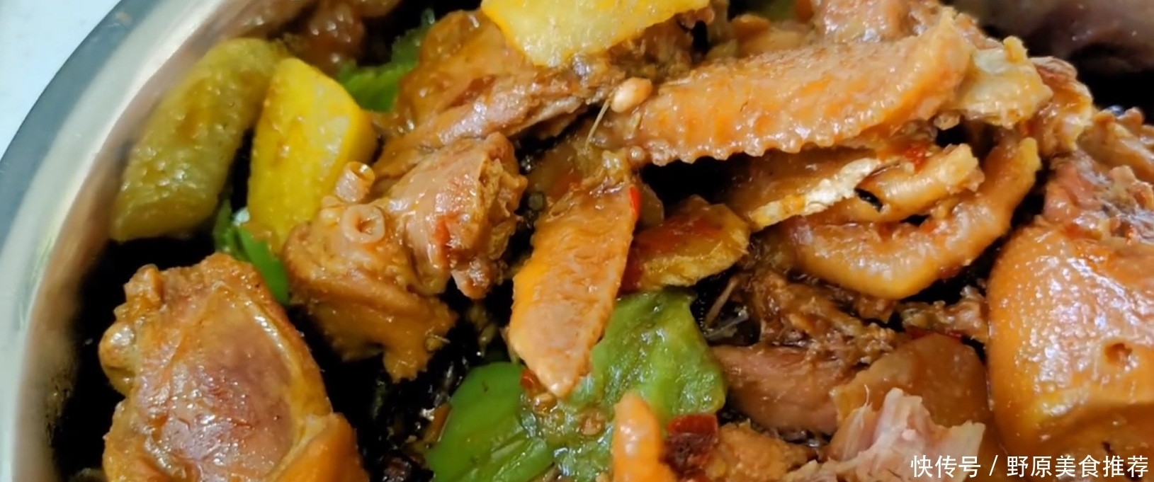 家常炖老母鸡,不用炖3小时,教你一妙招,40分钟鸡肉软嫩入味