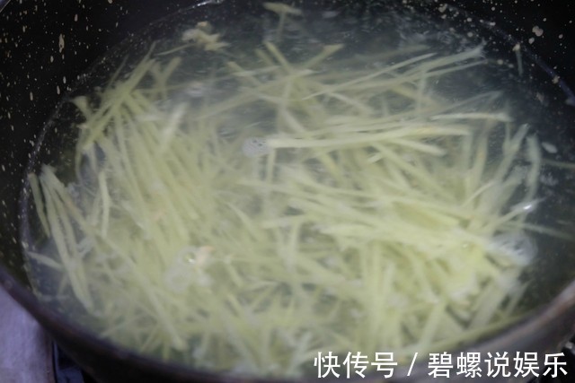 新学了个羊肉的做法,简单易做,鲜嫩美味,全家都说好!