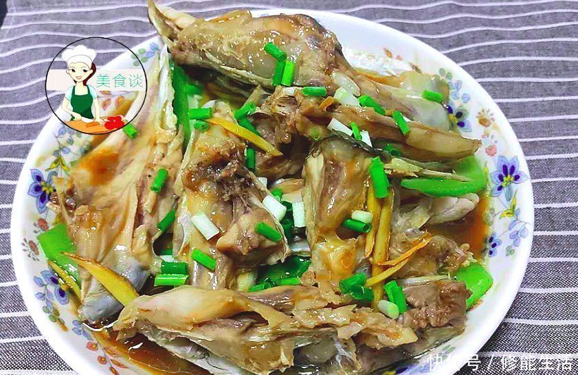 丝瓜|热天最馋此蒸菜,蒸一蒸8分钟上桌,鲜到流口水,营养好吃不上火