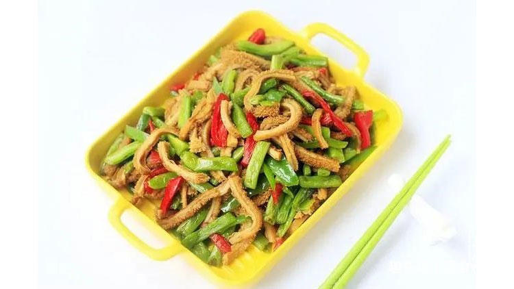 夏天适合吃应季蔬菜,下饭又营养,两碗米饭不够吃