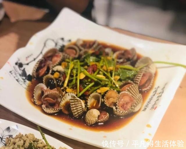 点份夜豆浆,才是地道的潮汕夜宵党