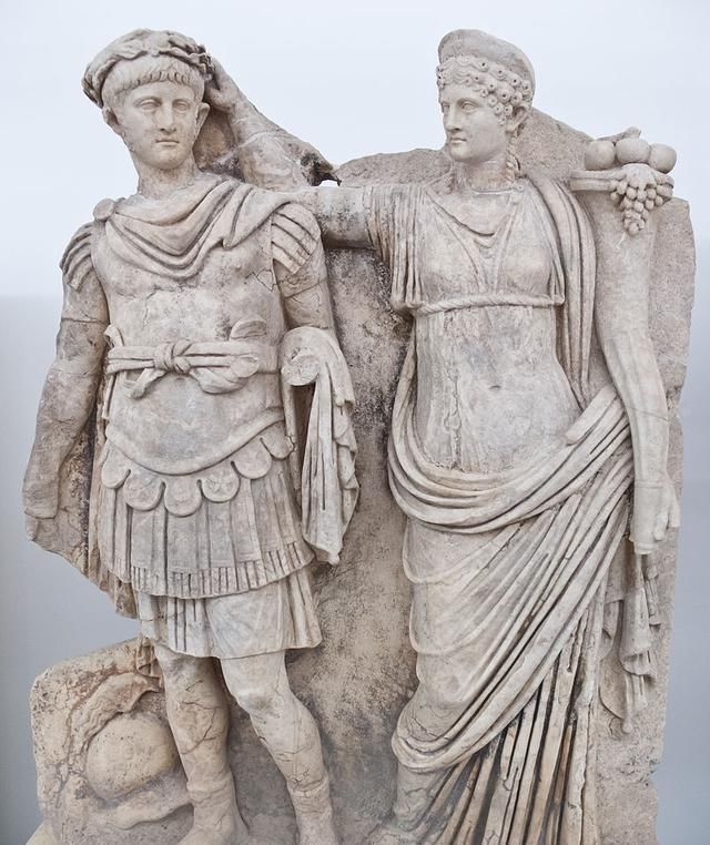 从女性视角窥见一部罗马史2000年前,古罗马女子生活图鉴