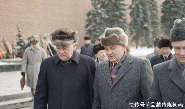 解体|如果戈尔巴乔夫听了霍梅尼的话，那么苏联就不可能解体了