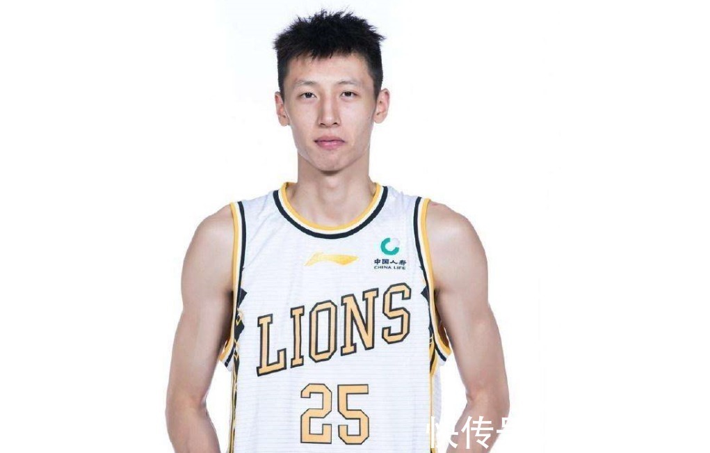 篮板球|30分6助!CBA又出一位顶级锋线球员 杜锋应该招他进中国男篮