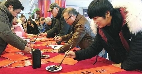 历史上最古怪的对联,上联和下联一字不差