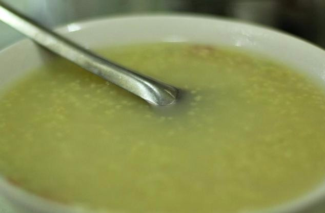 加一点|熬小米粥别只加水,多加一点佐料,小米粥又香又浓,还出米油