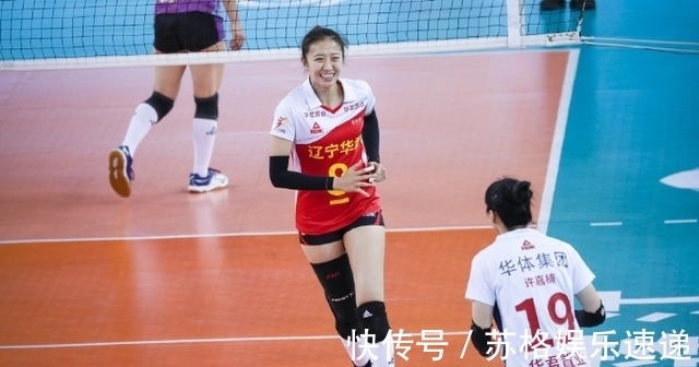 辽宁女排|一传满天飞!女排新版王一梅被打回原形,丁霞飞奔救球令人心疼