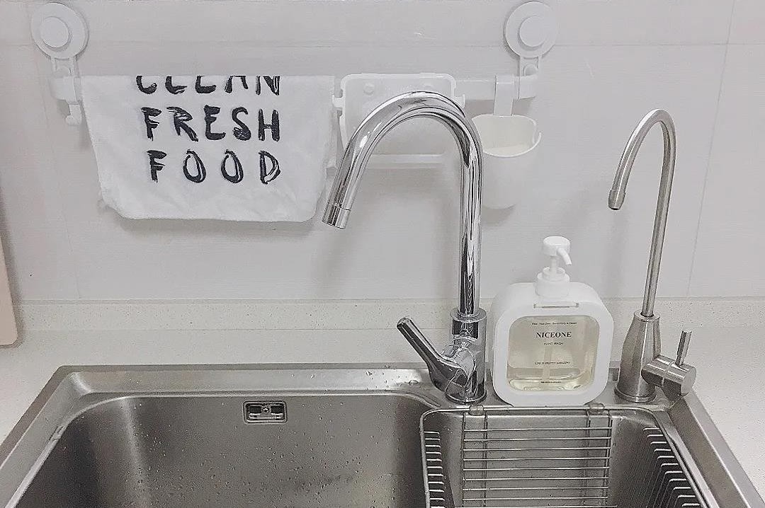 大单|住了3年的家,发现厨房水槽5个痛点,这样一改装,台面清清爽爽