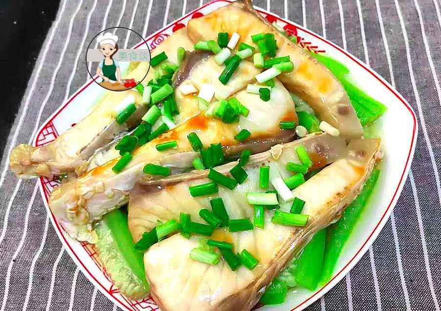 入味|夏天此蒸菜多做给家人吃,蒸一蒸7分钟出锅,真鲜嫩!营养不上火