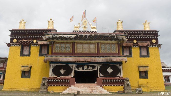 惠远寺|开着爱车来到惠远寺，藏区唯一由清政府出资建设寺院