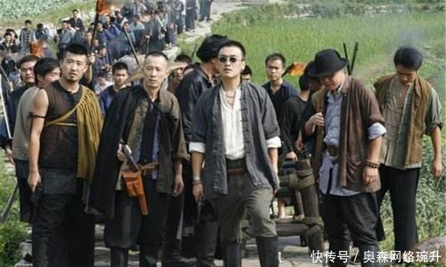 隐姓埋名|漂亮的女土匪,隐姓埋名嫁老农,被抓后惊动高层,最终无罪释放