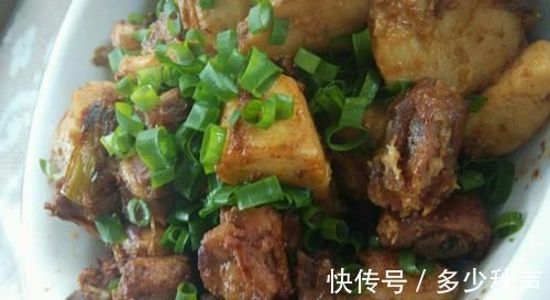 碱性|冬天,女人要多吃这种“碱性食物”,皮肤好,头发乌黑,牙齿健康