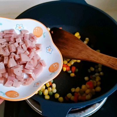 黑椒味蛋挞披萨