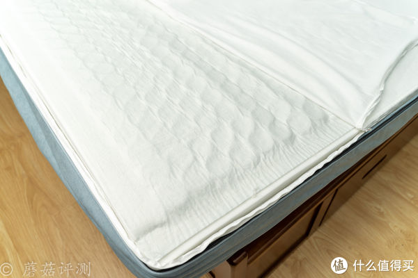 记忆棉|蘑菇玩家居 篇十八：软硬兼具，好睡舒适、网易云舒零压感软硬两用弹簧床垫 体验评测