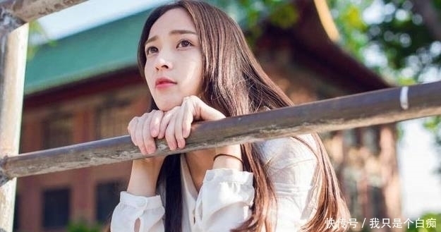 男子为变成精灵王子,削尖耳朵整成怪物,网友:整容前太帅了