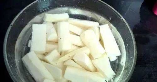 莲子|它是男人“强肾菜”，女人“不老菜”补虚养脾胃，千万别错过