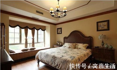 书桌|装修4个月的家,终于入住了,137平装修共花30万,一套家具很大气