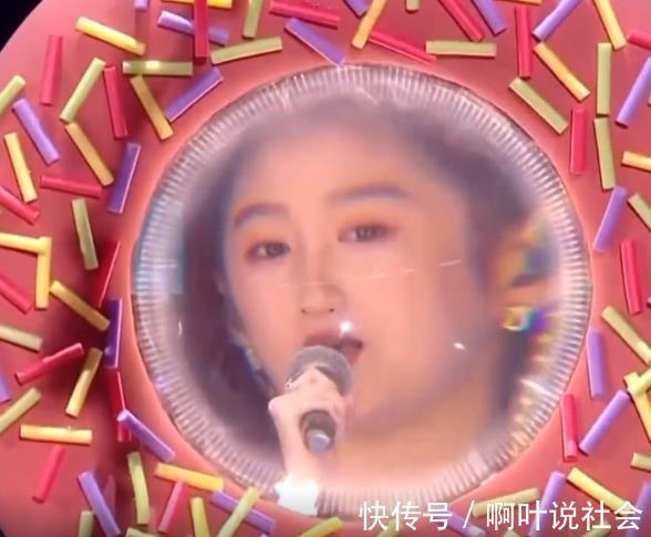 受益者|818晚會周深唱功被贊,INTO1和TH9拼造型,卜凡成為受益者