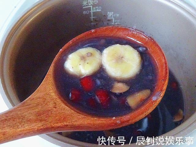 早餐|早餐最爱这一口,10分钟就上桌的滋补清粥,不放糖也清甜