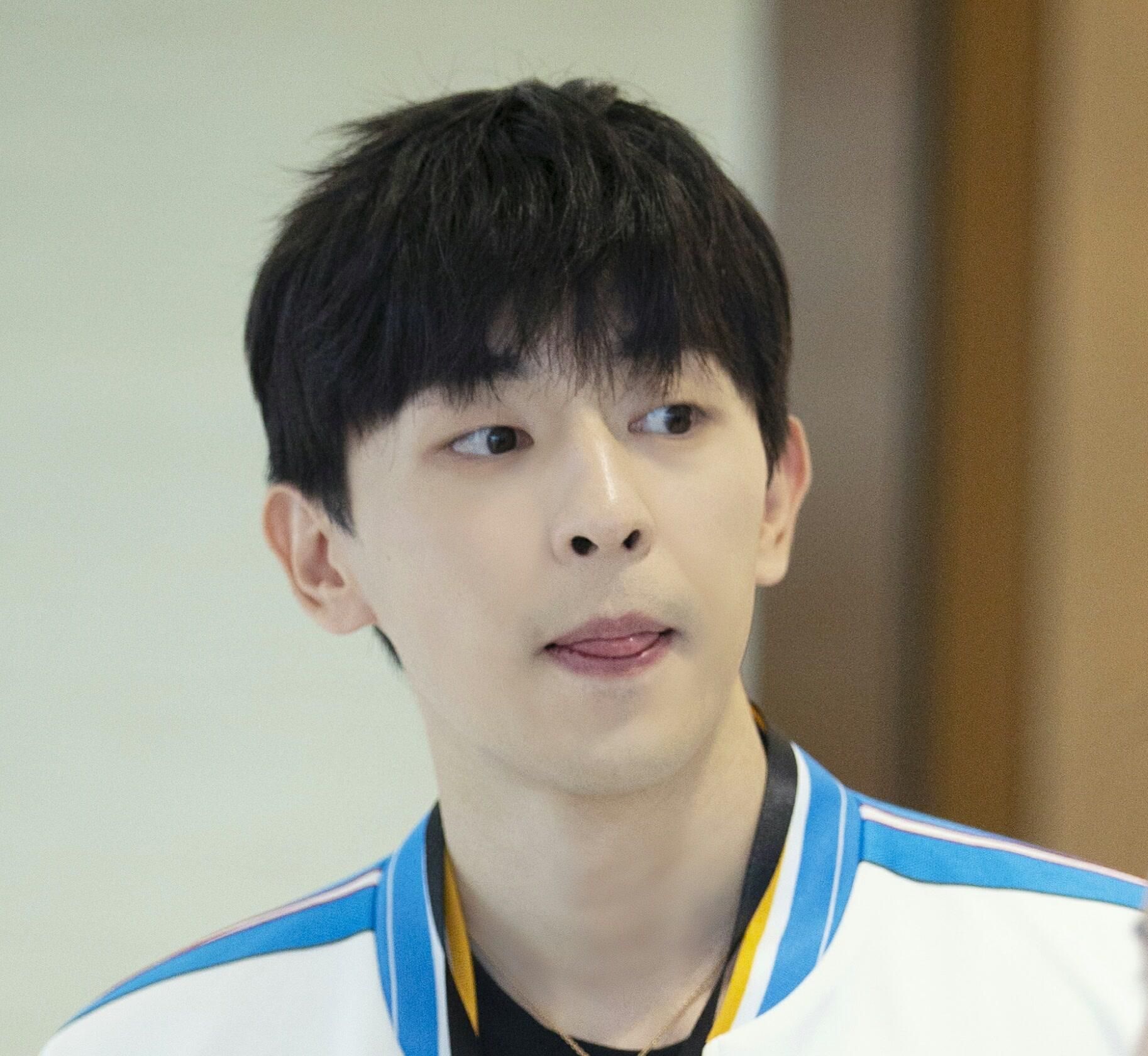 ”极限挑战7“开录,第六季原班人马回归,黄明昊加盟最新一季