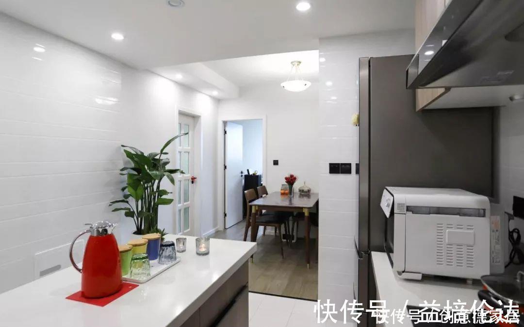 主卧|59㎡小两居,客餐厅合并功能叠加,中岛式厨房收纳满分,超实用!