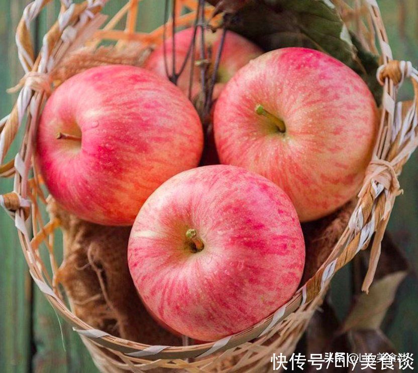 大年初一，牢记“3吃3摆2不做”，老传统别丢了，日子平安顺利