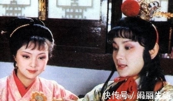 林丫头#薛宝钗和林黛玉,谁和王熙凤的关系最好?其实,从称呼上便可看出